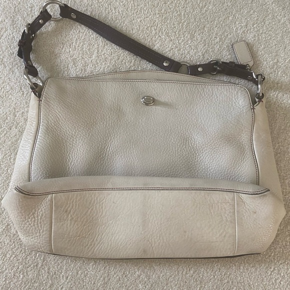 Coach Chelsea Pebble Leather Turnlock Top Bag Purse D05S-8A38 Cream, gently used - Picture 6 of 6